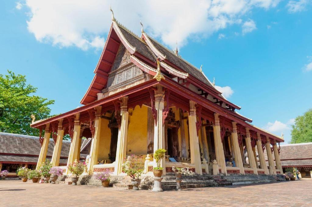 Continental Plaza Vientiane Hotell Ban Nongdouang Eksteriør bilde